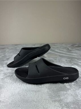 Oofos Ooahh Black Unisex Sports Slide Recovery